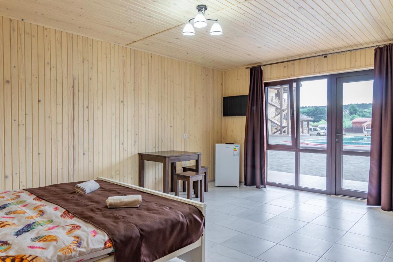 Nikoletta Hotel โซโลทวีโน ภายนอก รูปภาพ