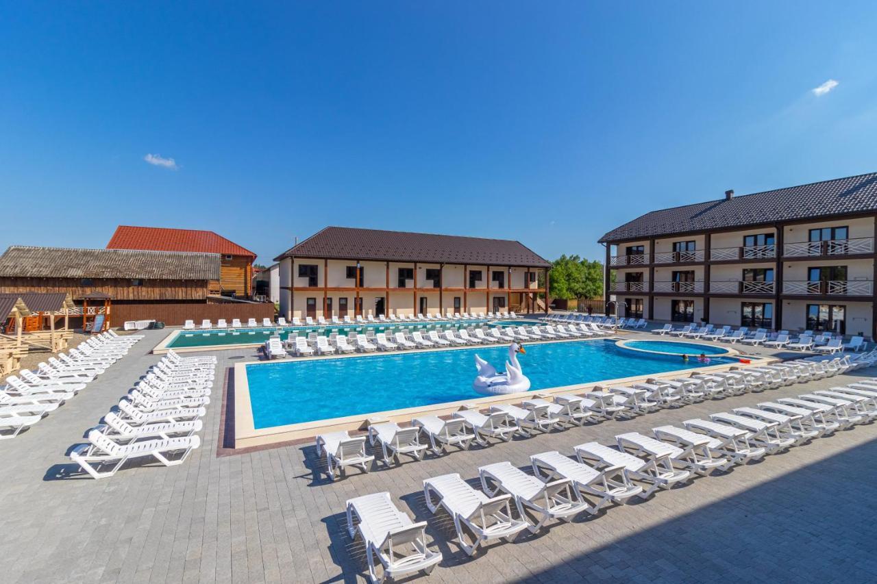 Nikoletta Hotel โซโลทวีโน ภายนอก รูปภาพ