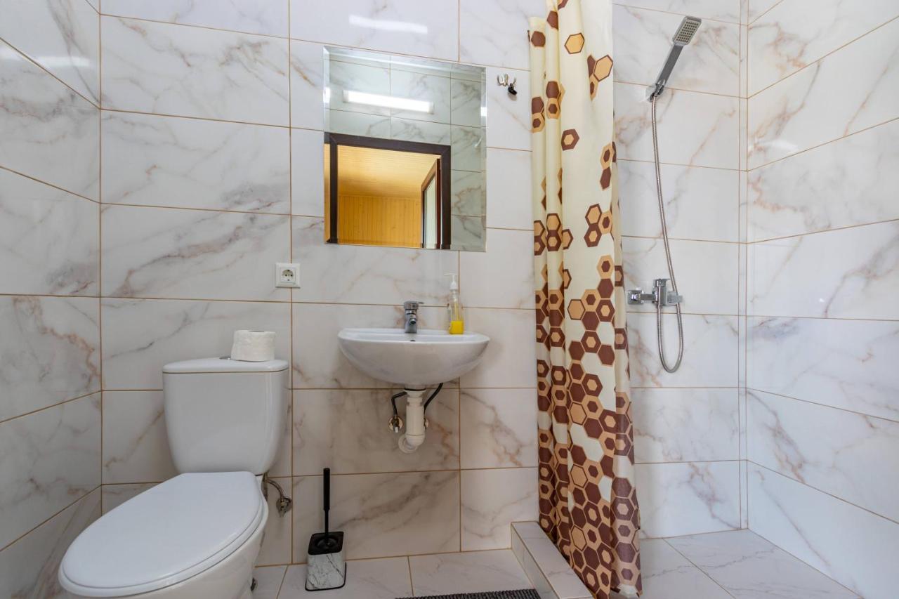 Nikoletta Hotel โซโลทวีโน ภายนอก รูปภาพ