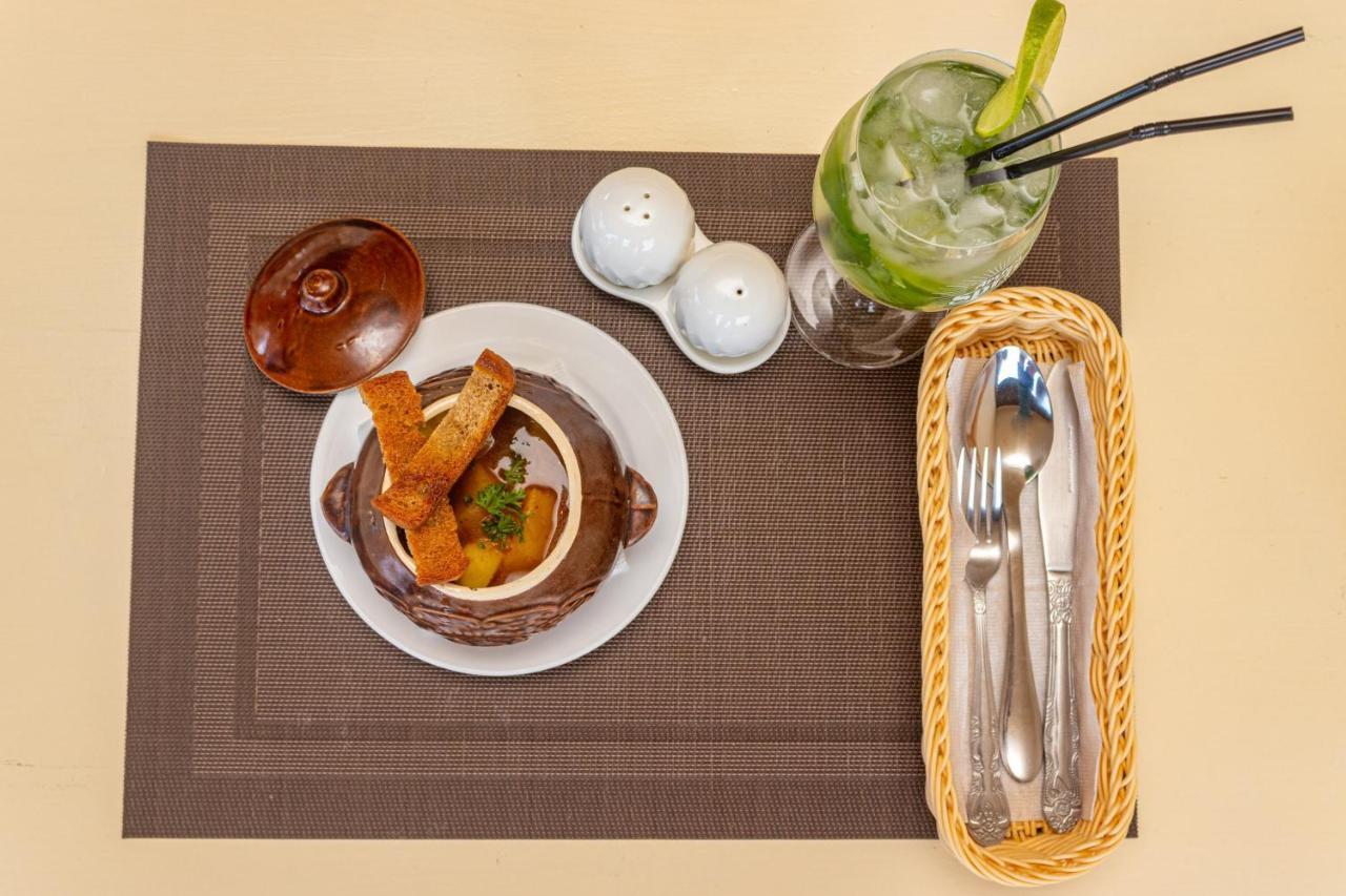 Nikoletta Hotel โซโลทวีโน ภายนอก รูปภาพ